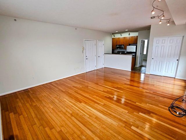 120 E Mound Street, 2, Columbus, OH 43215