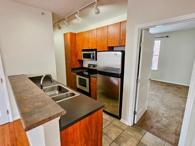 120 E Mound Street, 2, Columbus, OH 43215