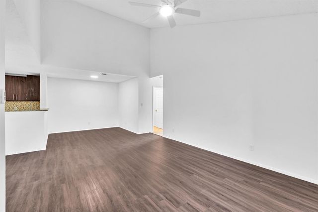 11225 W Atlantic Boulevard 306, Coral Springs, FL 33071