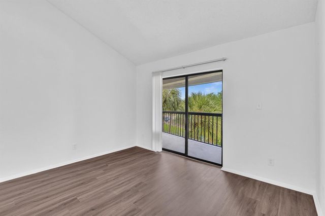 11225 W Atlantic Boulevard 306, Coral Springs, FL 33071