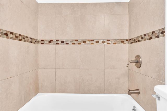 11225 W Atlantic Boulevard 306, Coral Springs, FL 33071