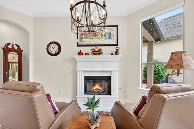 3617 Vineyard Way, Farmers Branch, TX 75234