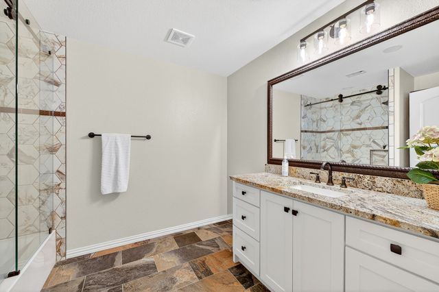 3617 Vineyard Way, Farmers Branch, TX 75234