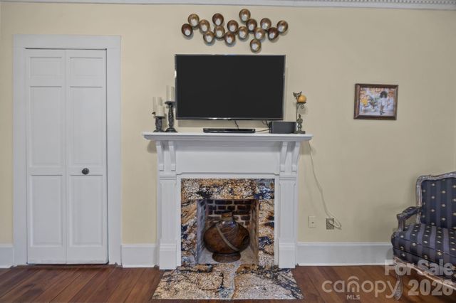 229 N Race Street, Statesville, NC 28677