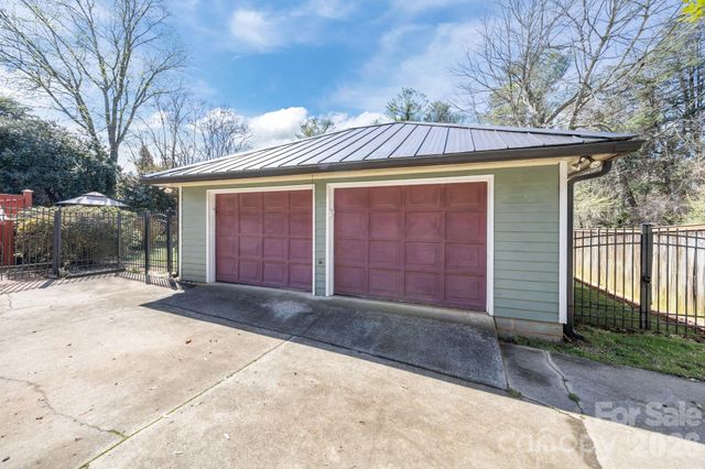 229 N Race Street, Statesville, NC 28677