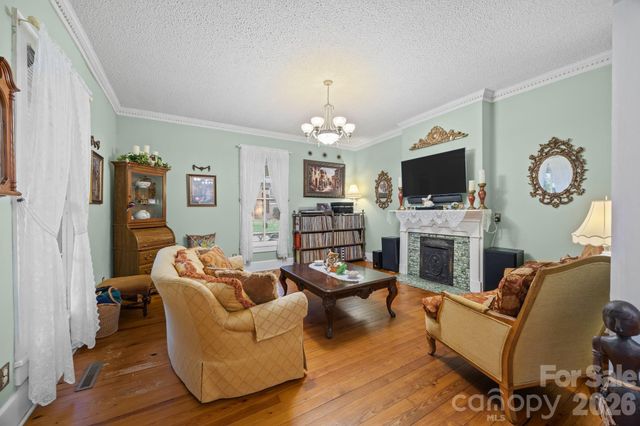 229 N Race Street, Statesville, NC 28677