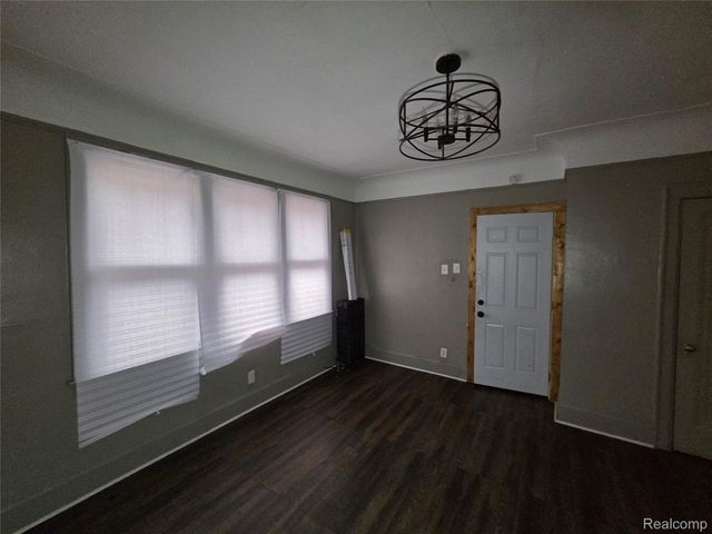 13181 Stoepel Street, Detroit, MI 48238
