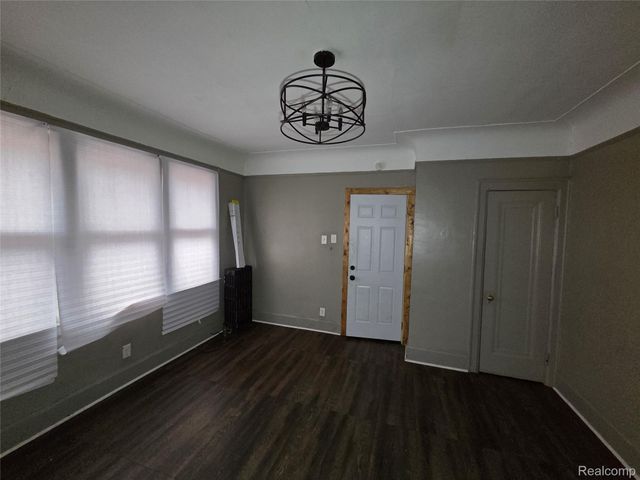 13181 Stoepel Street, Detroit, MI 48238