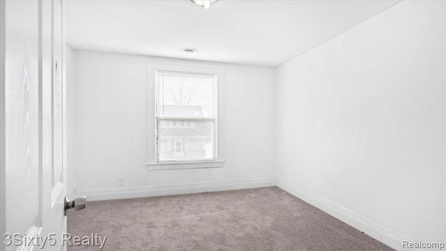 79 E Pleasant Street, River Rouge, MI 48218