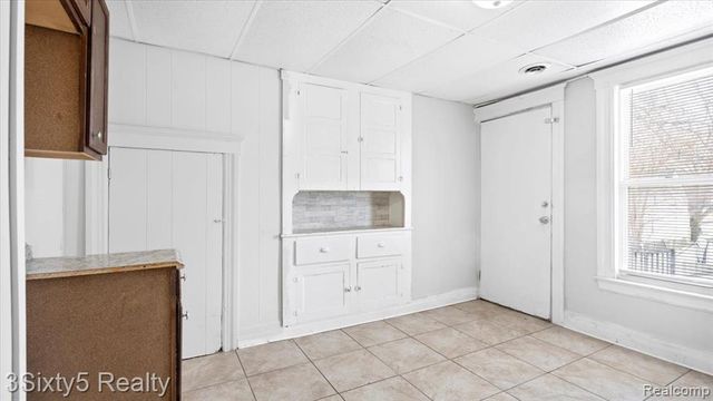 79 E Pleasant Street, River Rouge, MI 48218