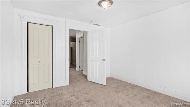 79 E Pleasant Street, River Rouge, MI 48218