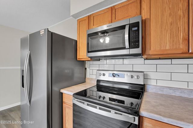 114 Clear Creek Rd, Eminence, KY 40019