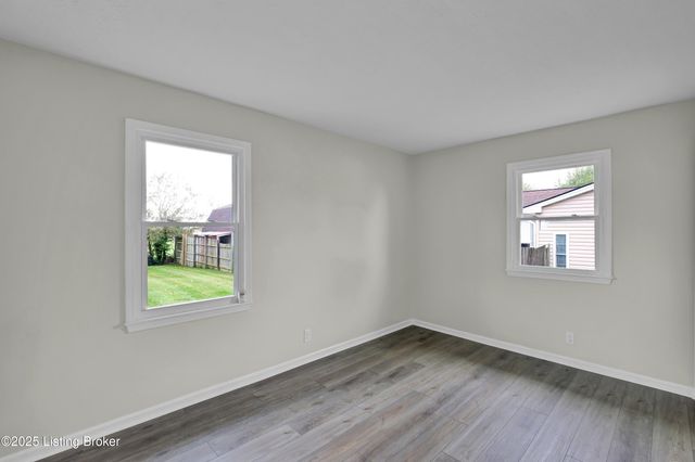 114 Clear Creek Rd, Eminence, KY 40019