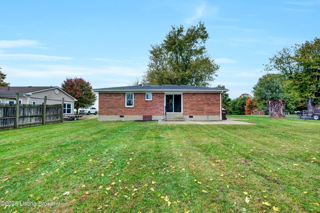 114 Clear Creek Rd, Eminence, KY 40019