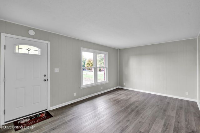 114 Clear Creek Rd, Eminence, KY 40019