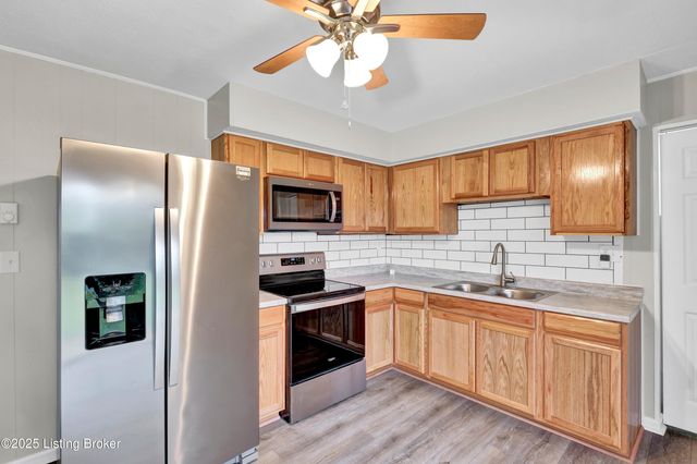 114 Clear Creek Rd, Eminence, KY 40019