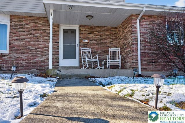 1900 Hokendauqua Avenue, Northampton Boro, PA 18067