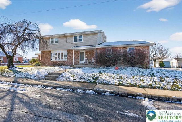 1900 Hokendauqua Avenue, Northampton Boro, PA 18067