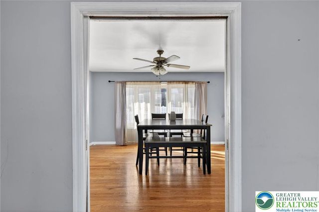 1900 Hokendauqua Avenue, Northampton Boro, PA 18067