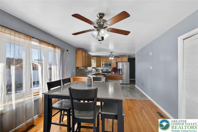 1900 Hokendauqua Avenue, Northampton Boro, PA 18067