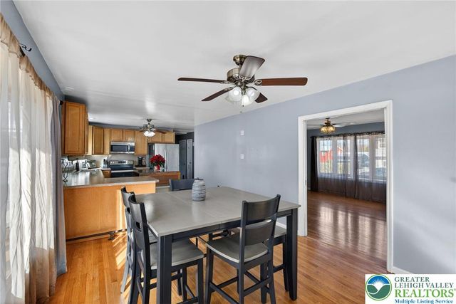 1900 Hokendauqua Avenue, Northampton Boro, PA 18067