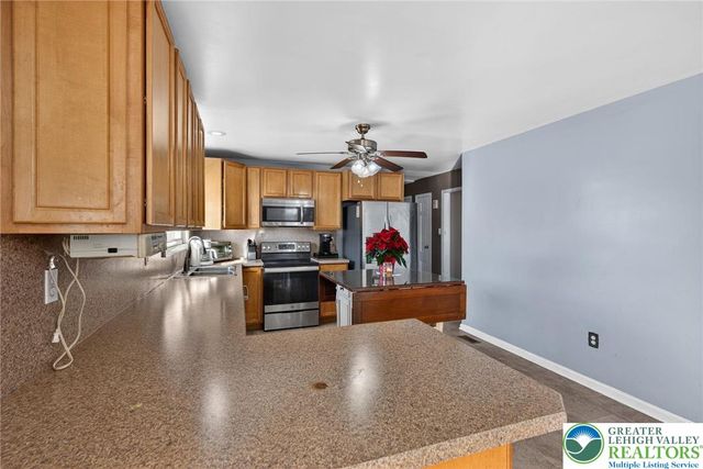 1900 Hokendauqua Avenue, Northampton Boro, PA 18067