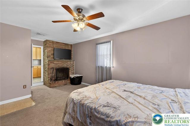 1900 Hokendauqua Avenue, Northampton Boro, PA 18067