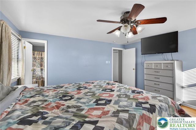 1900 Hokendauqua Avenue, Northampton Boro, PA 18067