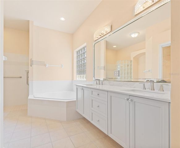 3 VILLAGE VIEW DRIVE, Palm Coast, FL 32137