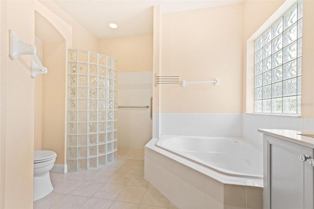 3 VILLAGE VIEW DRIVE, Palm Coast, FL 32137