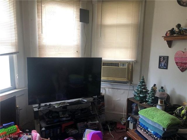 3641 E 49th Street, Cleveland, OH 44105