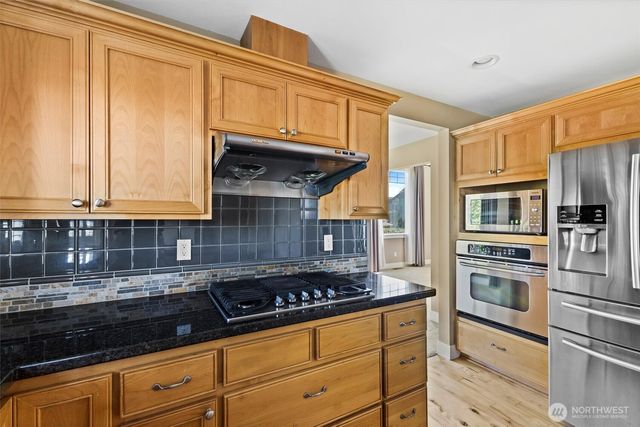2914 Cameron Ridge Lane, Ferndale, WA 98248