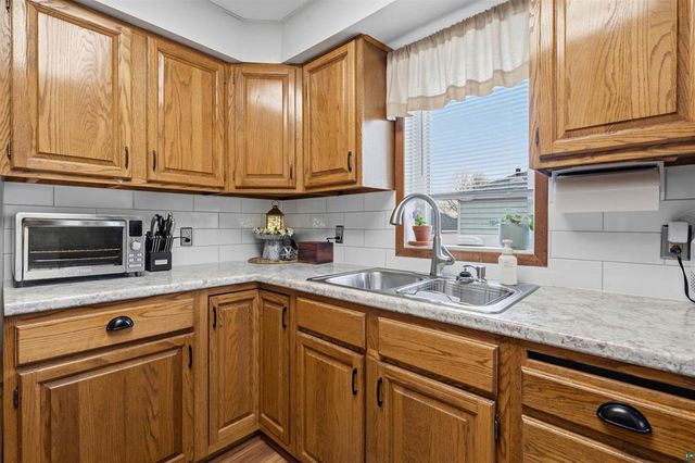 2316 Piedmont Avenue, Duluth, MN 55811