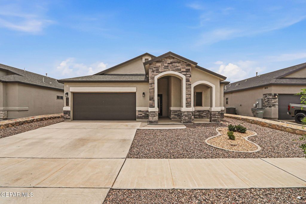 14740 MIKE A MENDOZA Avenue, El Paso, TX 79938