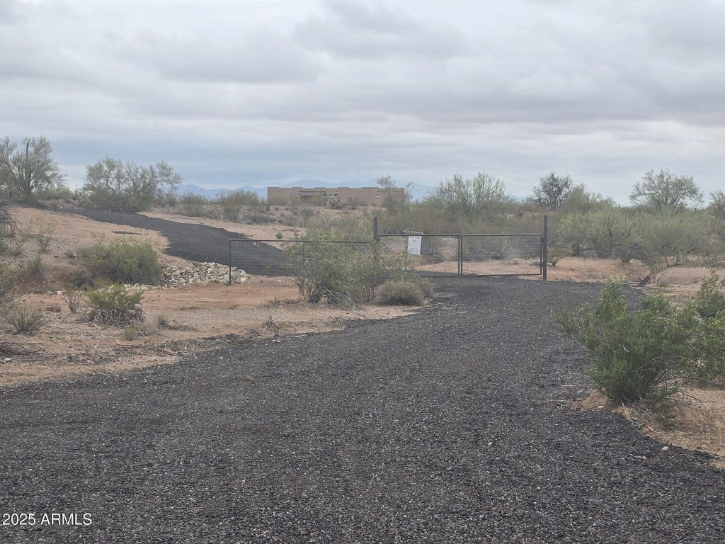 00XX N 253rd Lane -, Morristown, AZ 85342 — exterior