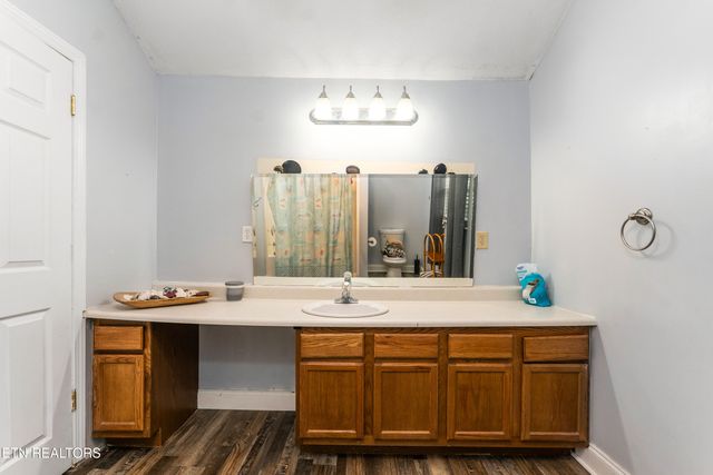 2709 Montvale Rd, Maryville, TN 37803