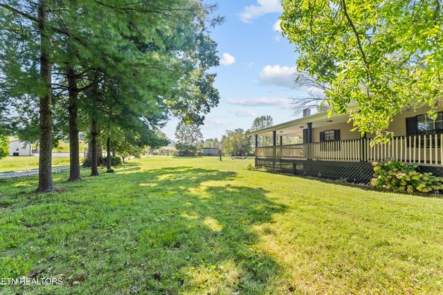 2709 Montvale Rd, Maryville, TN 37803