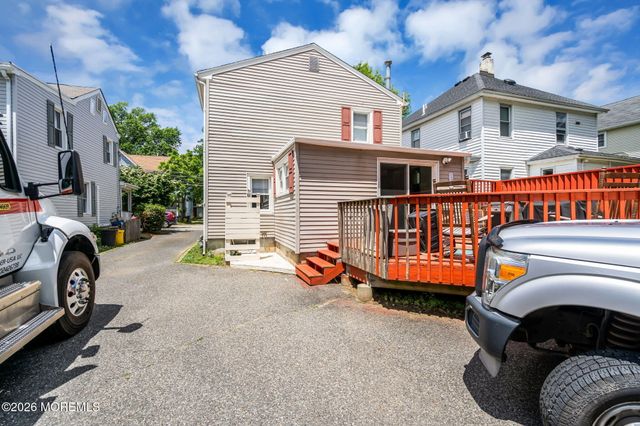 48 Linden Place, Red Bank, NJ 07701
