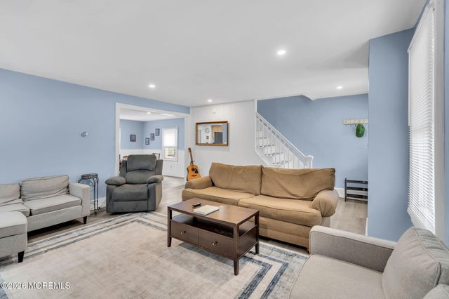 48 Linden Place, Red Bank, NJ 07701
