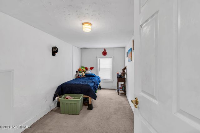 48 Linden Place, Red Bank, NJ 07701