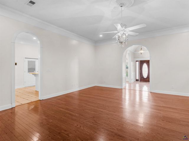 251 Hathersage Drive, Kathleen, GA 31047