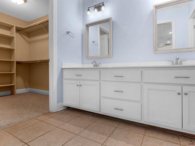 251 Hathersage Drive, Kathleen, GA 31047