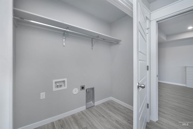 1211 Phillips Circle, Ontario, OR 97914