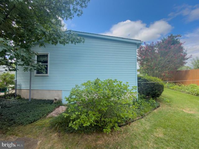 462 HARRISON AVE, Mantua, NJ 08051