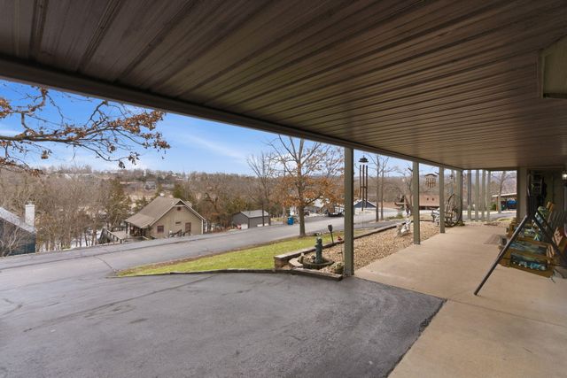 85 Capulet Lane, Kimberling City, MO 65686