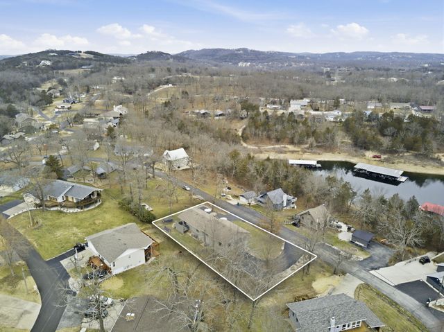 85 Capulet Lane, Kimberling City, MO 65686