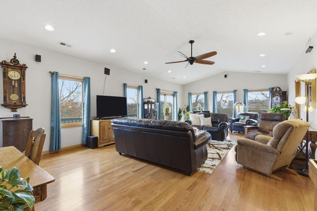 85 Capulet Lane, Kimberling City, MO 65686