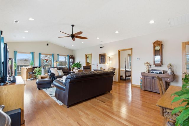 85 Capulet Lane, Kimberling City, MO 65686