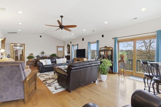 85 Capulet Lane, Kimberling City, MO 65686