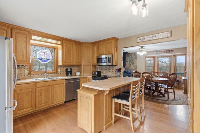 85 Capulet Lane, Kimberling City, MO 65686